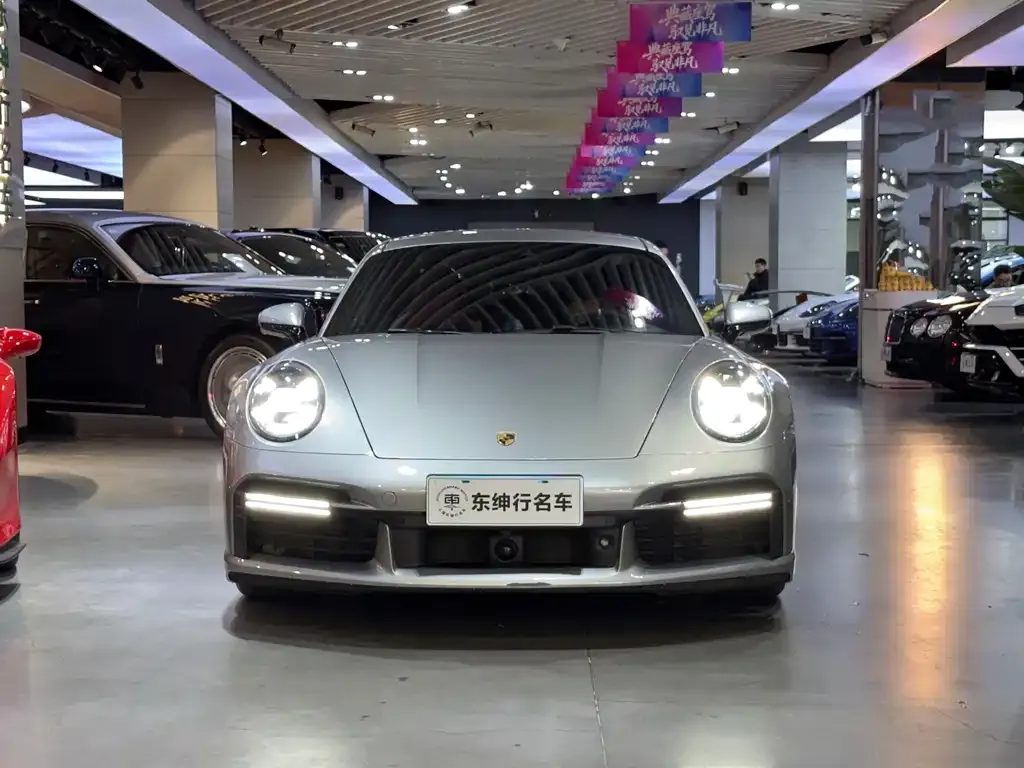 Porsche 911 2021 из CN, фото 4