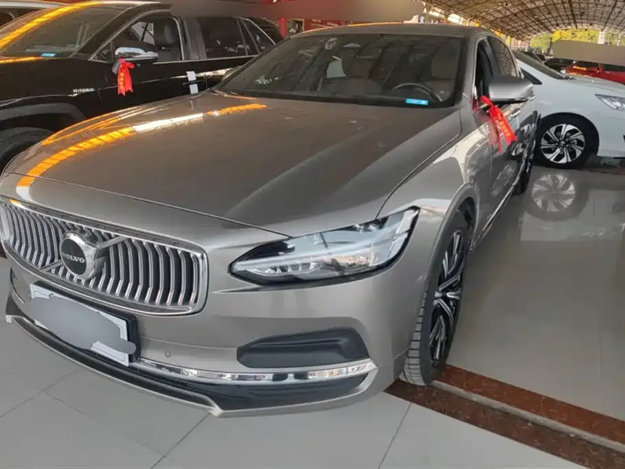 Volvo S90 2022 из CN, фото 1