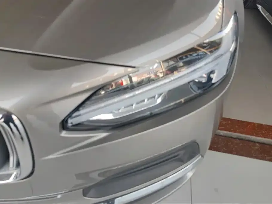 Volvo S90 2022 из CN, фото 2