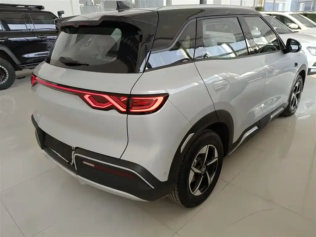BYD Yuan UP 2025 из CN, фото 8