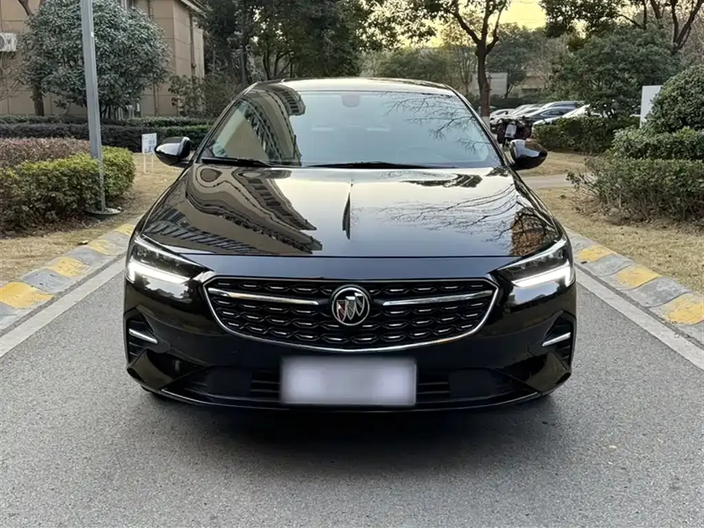 Buick Regal — фото 8