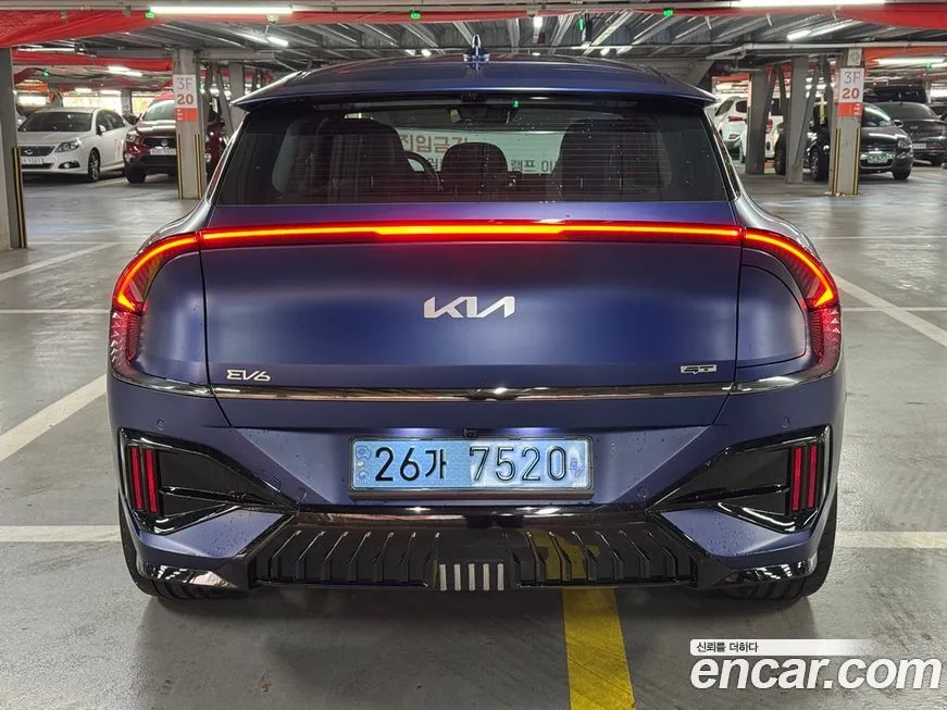Kia EV6 — фото 4