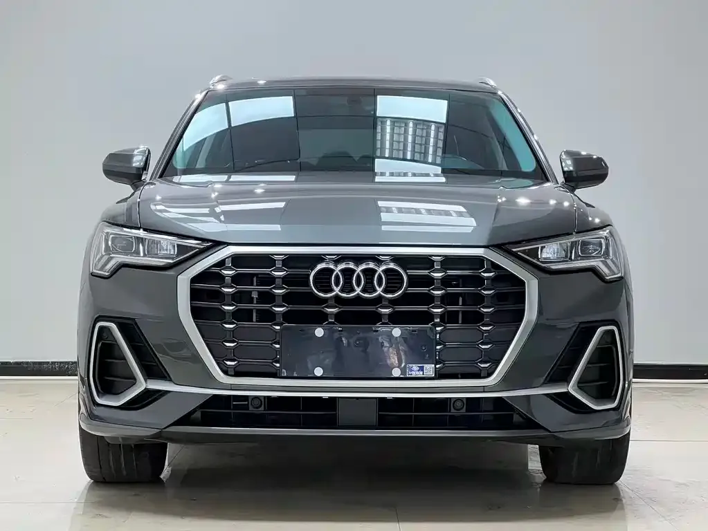 Audi Q3 — фото 6
