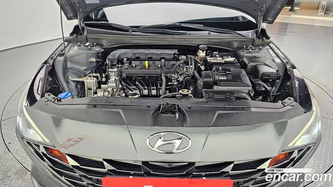 Hyundai AVANTE — фото 8
