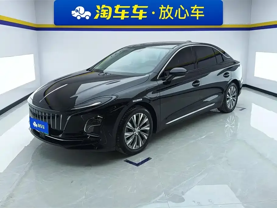 Hongqi E-QM5 — фото 1