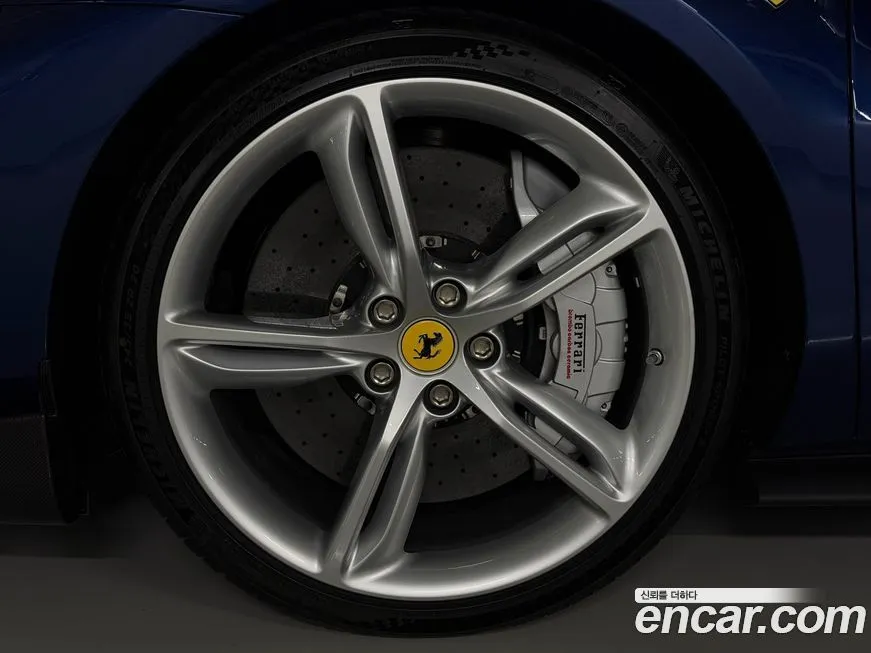 Ferrari 296 2023 из KR, фото 10