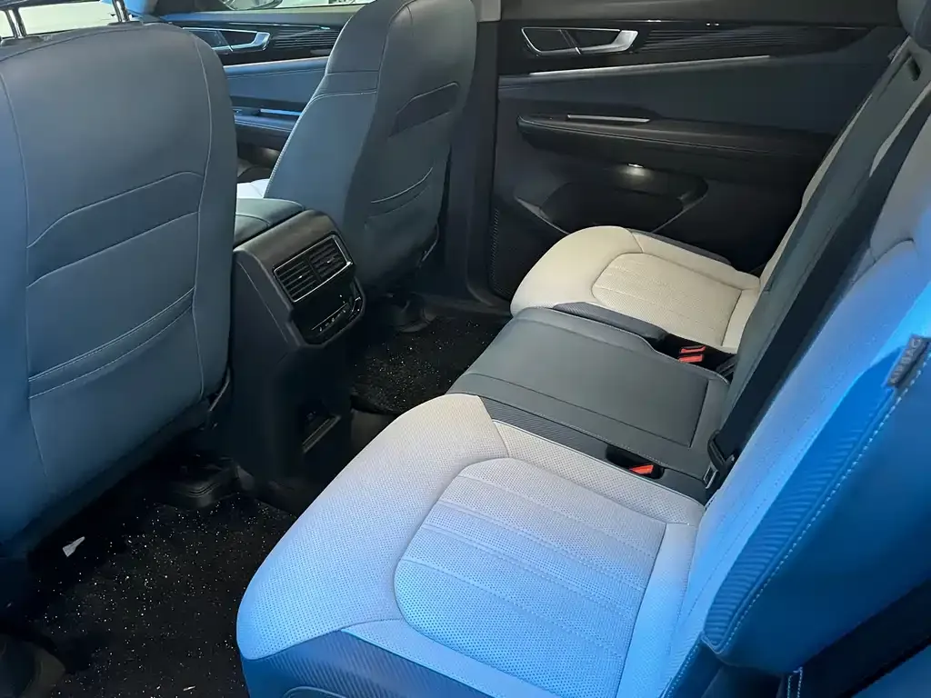 Volkswagen Teramont 2023 из CN, фото 4