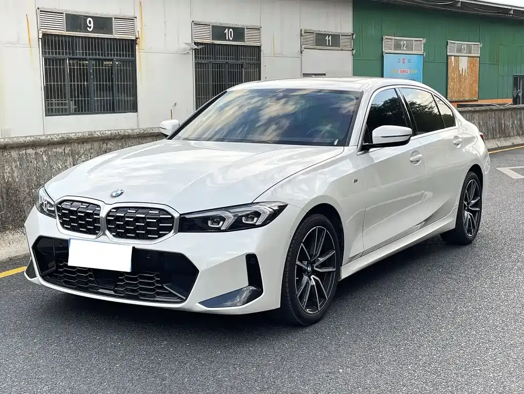 BMW 3 Series — фото 1