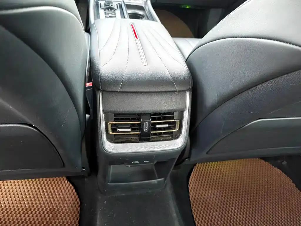 Hongqi H5 2023 из CN, фото 3