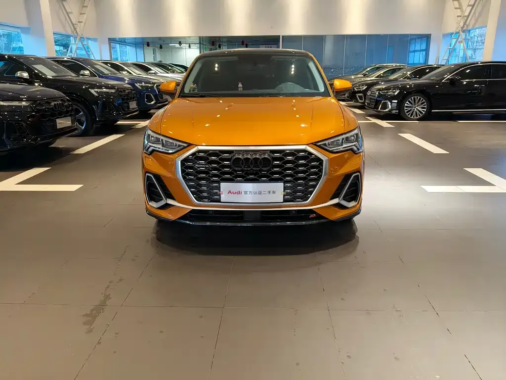 Audi Q3 Sportback 2021 из CN, фото 2