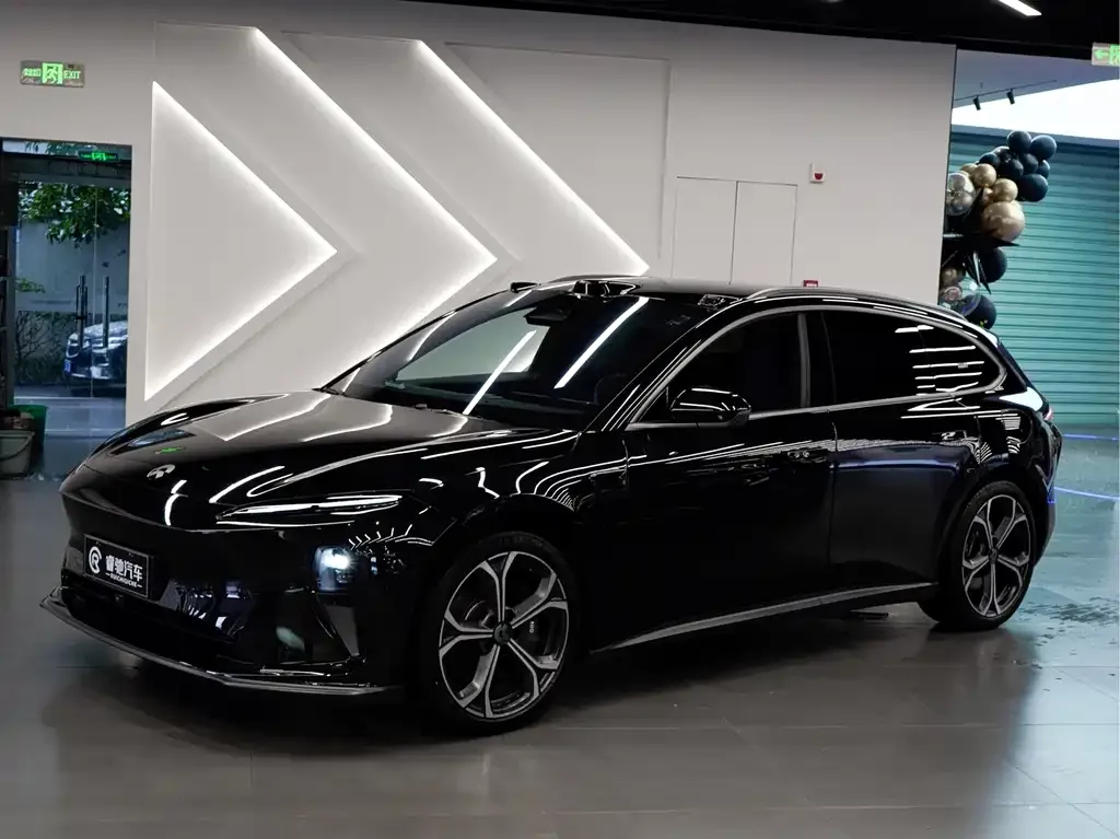 NIO ET5T 2024 из CN, фото 6