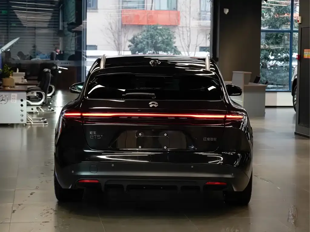 NIO ET5T 2024 из CN, фото 8