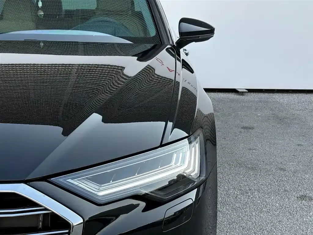 Audi A6L — фото 9