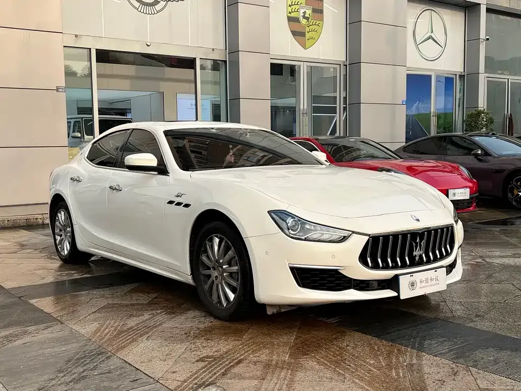 Maserati Ghibli — фото 2