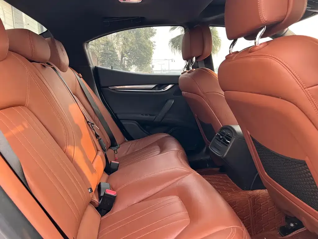 Maserati Ghibli — фото 4