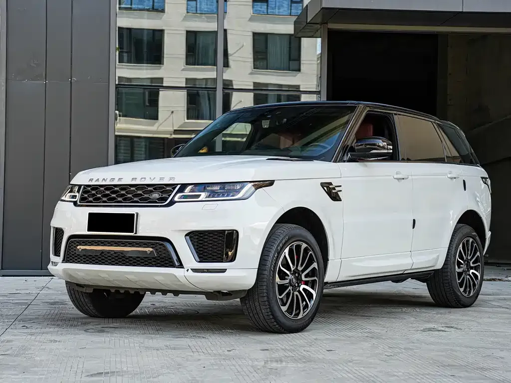 Land Rover Sport — фото 1