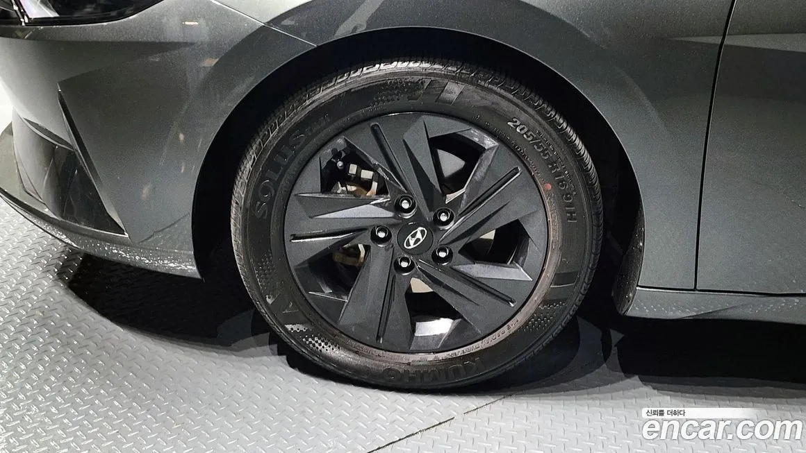 Hyundai AVANTE 2021 из KR, фото 9