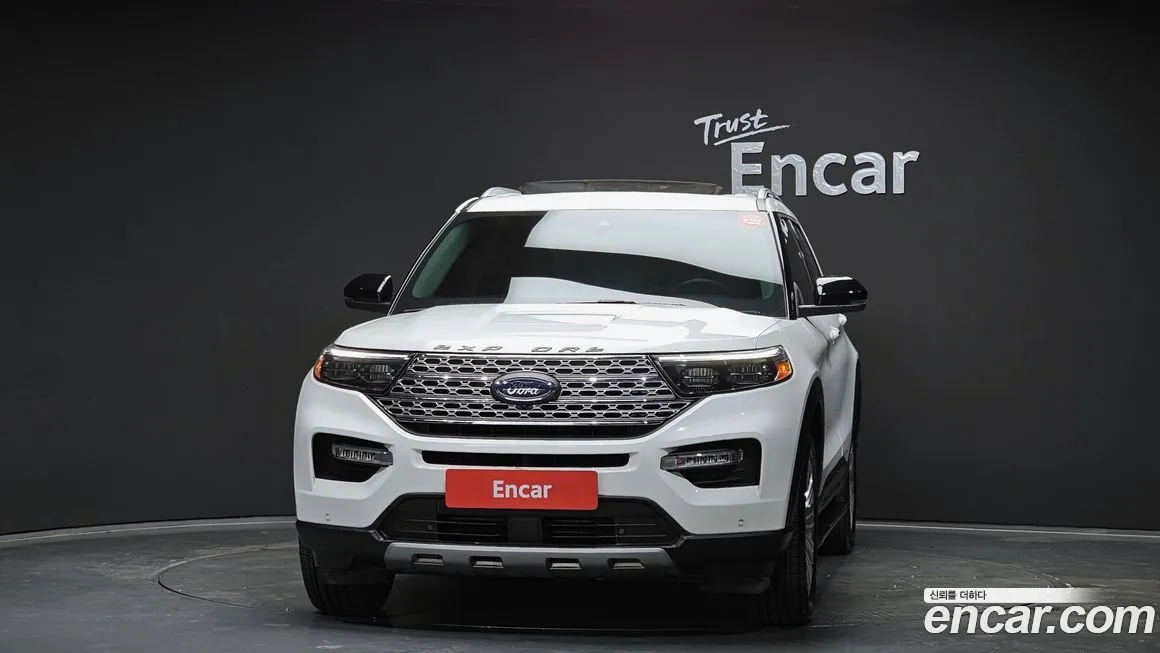 Ford Explorer 2022 из KR, фото 2