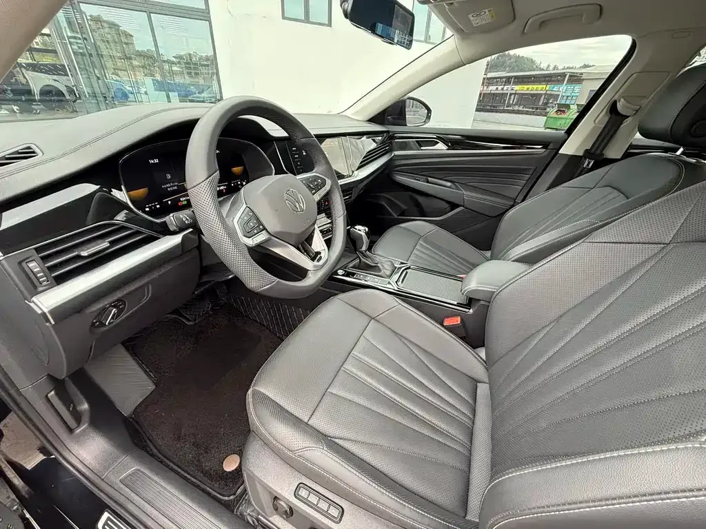 Volkswagen Passat 2025 из CN, фото 5