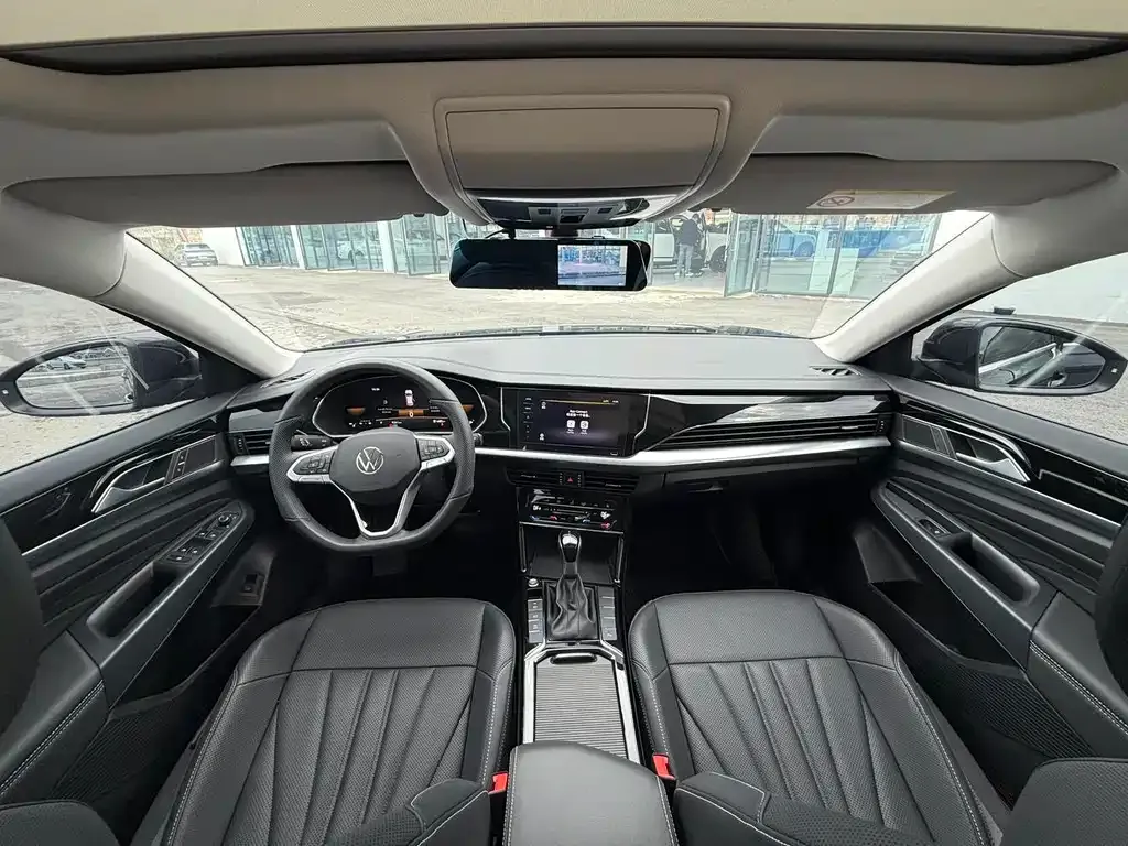 Volkswagen Passat 2025 из CN, фото 9