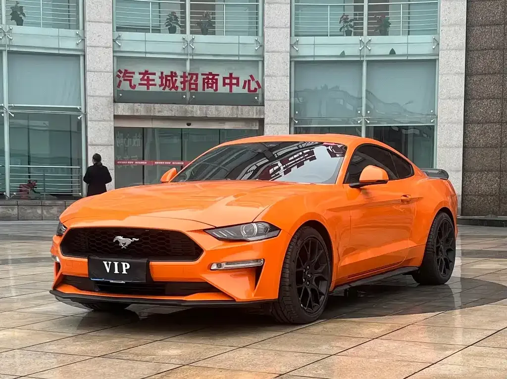 Ford Mustang 2022 из CN, фото 1