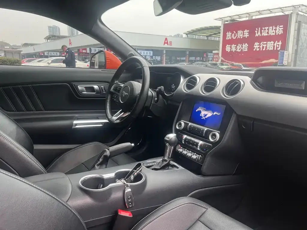 Ford Mustang 2022 из CN, фото 10
