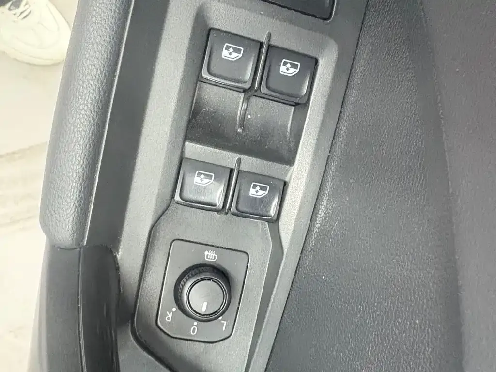 Volkswagen Tharu 2022 из CN, фото 9
