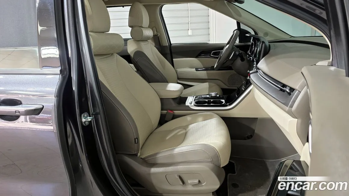 Kia Carnival 2023 из KR, фото 6