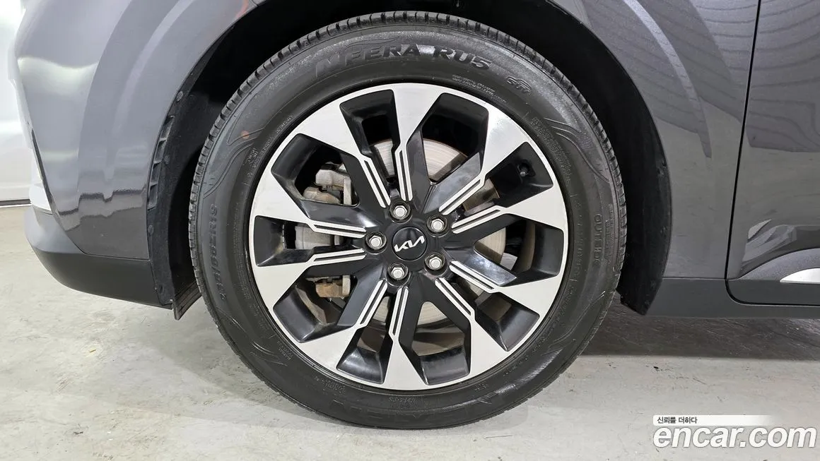 Kia Carnival 2023 из KR, фото 8