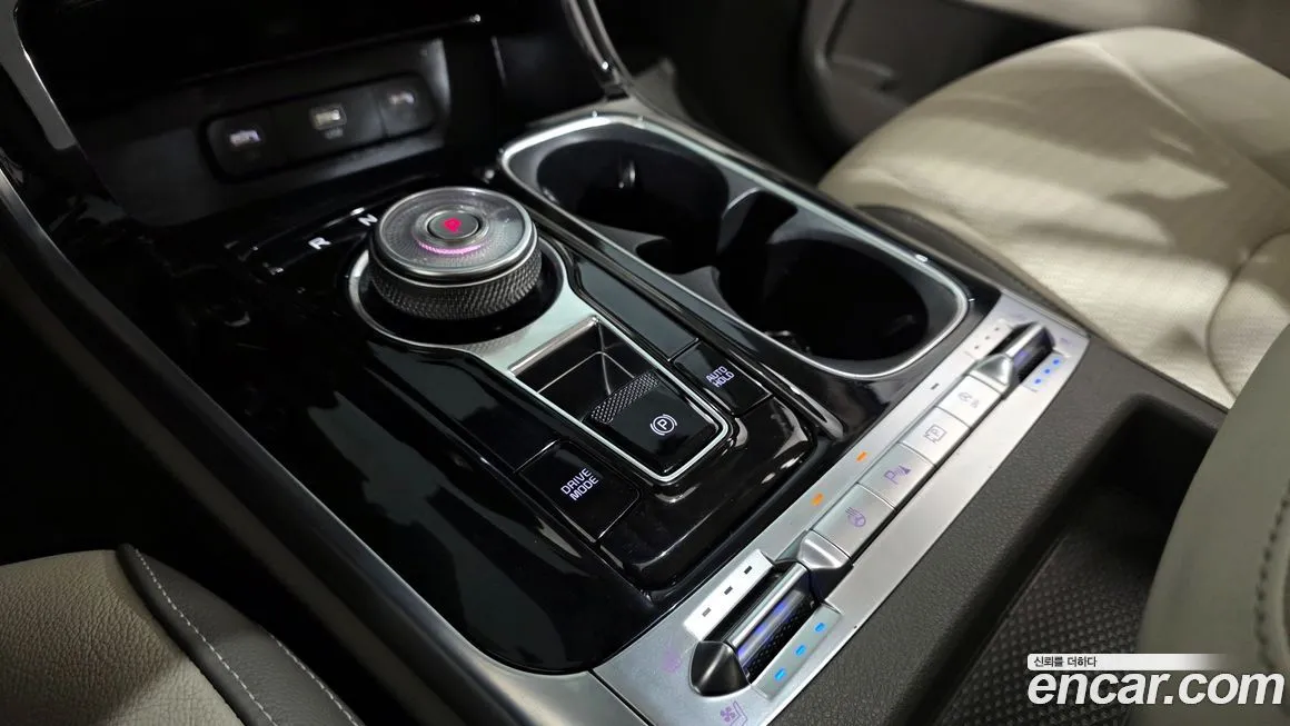 Kia Carnival 2023 из KR, фото 4