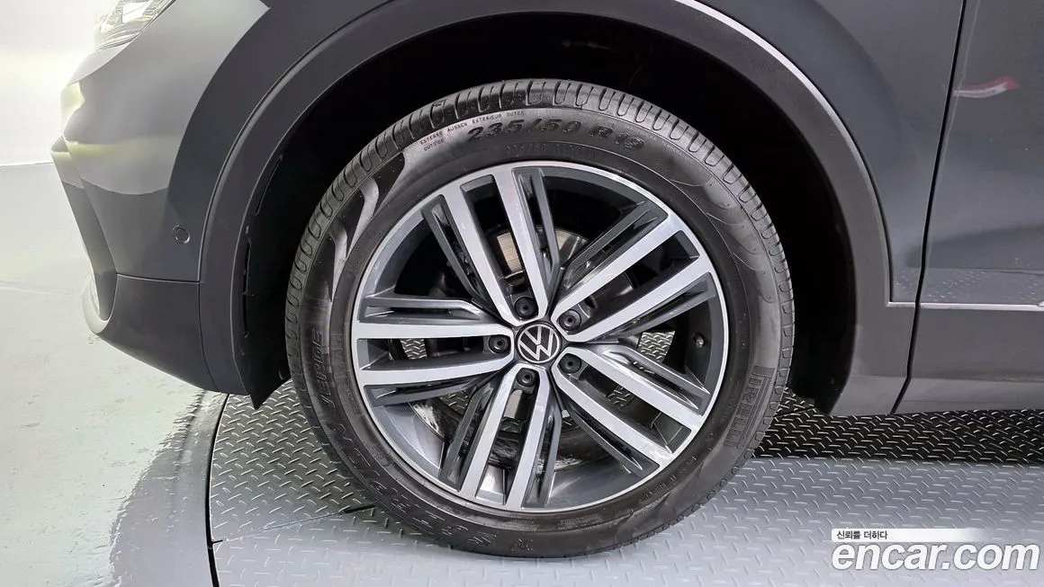 Volkswagen Tiguan 2022 из KR, фото 6