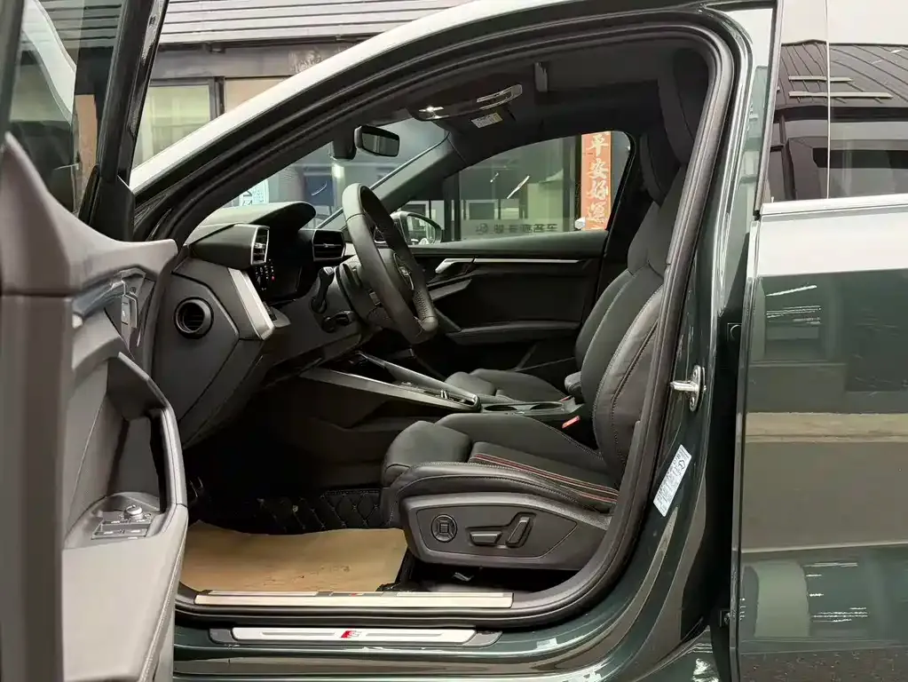 Audi A3 2021 из CN, фото 8