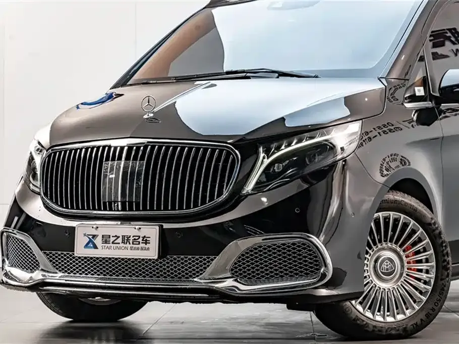 Mercedes-Benz V-Class 2023 из CN, фото 4