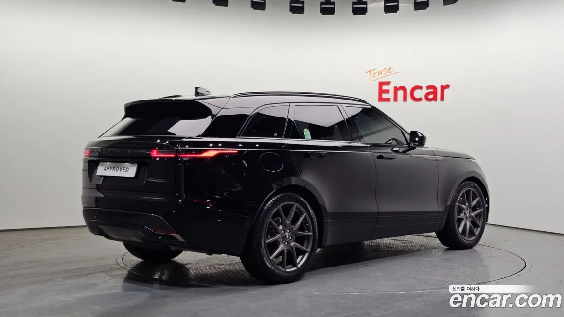 Land Rover Range Rover Velar 2025 из KR, фото 3