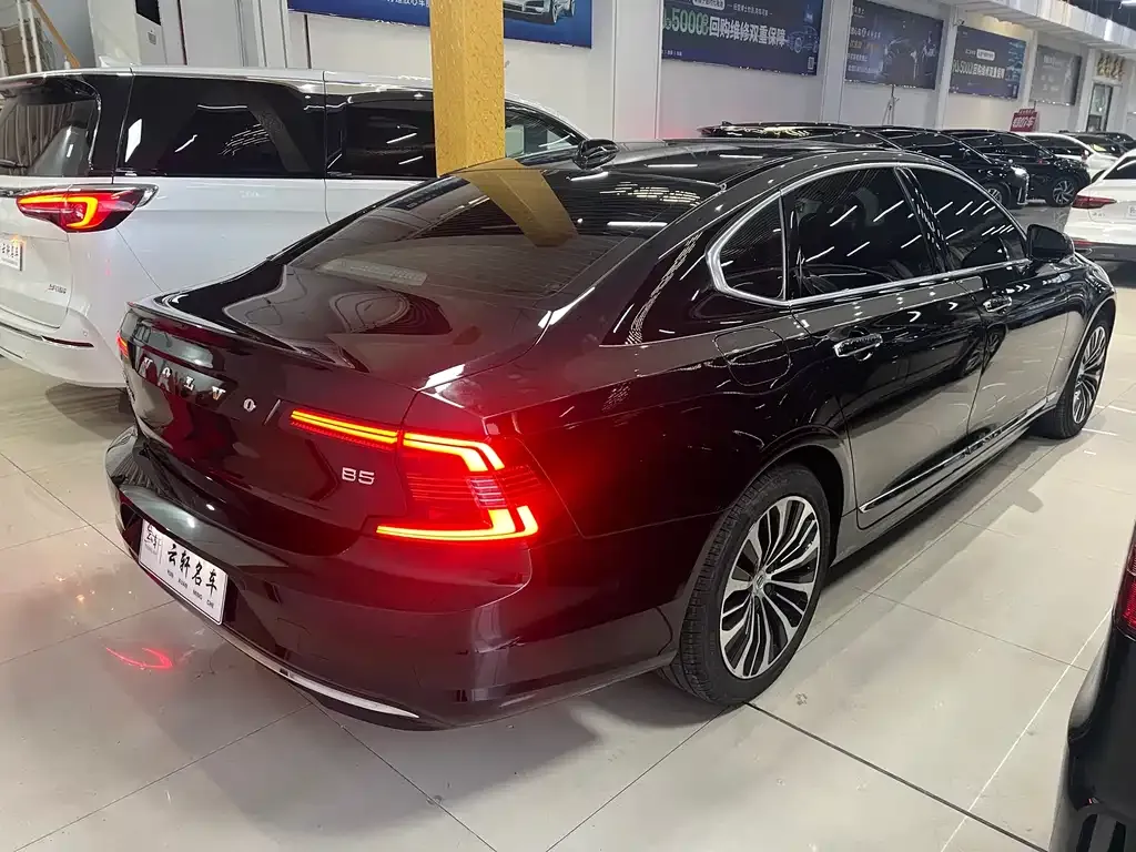 Volvo S90 — фото 7