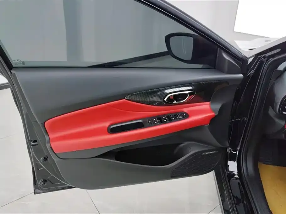 GAC Motor Shadow Leopard — фото 4