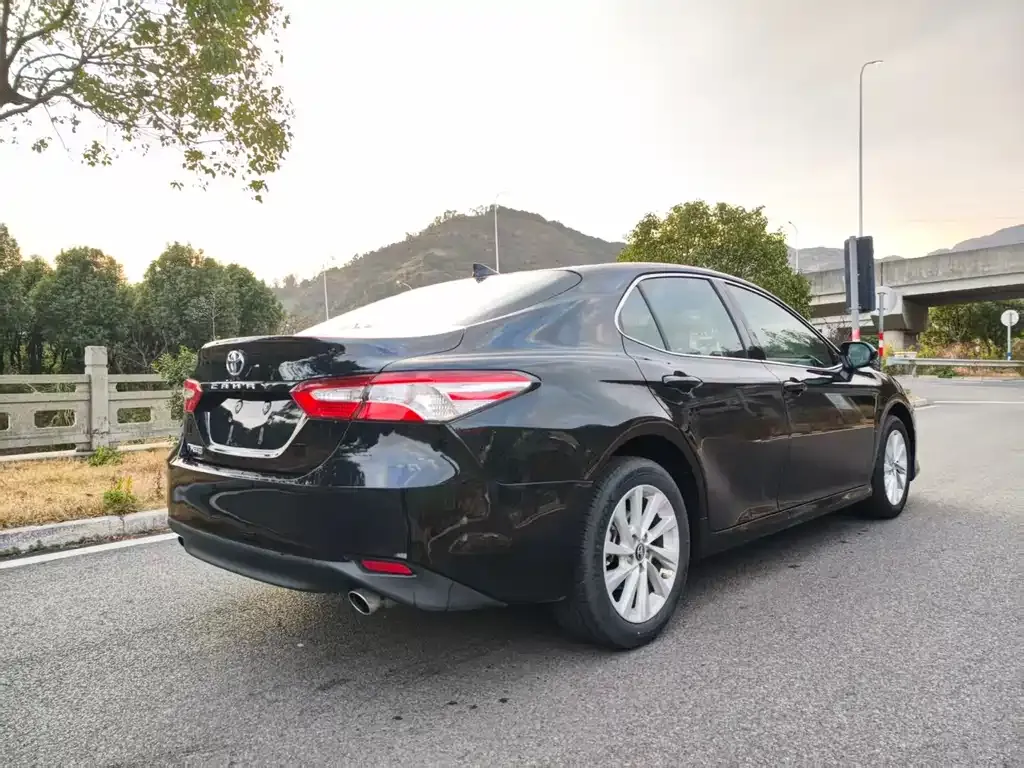 Toyota Camry 2024 из CN, фото 9