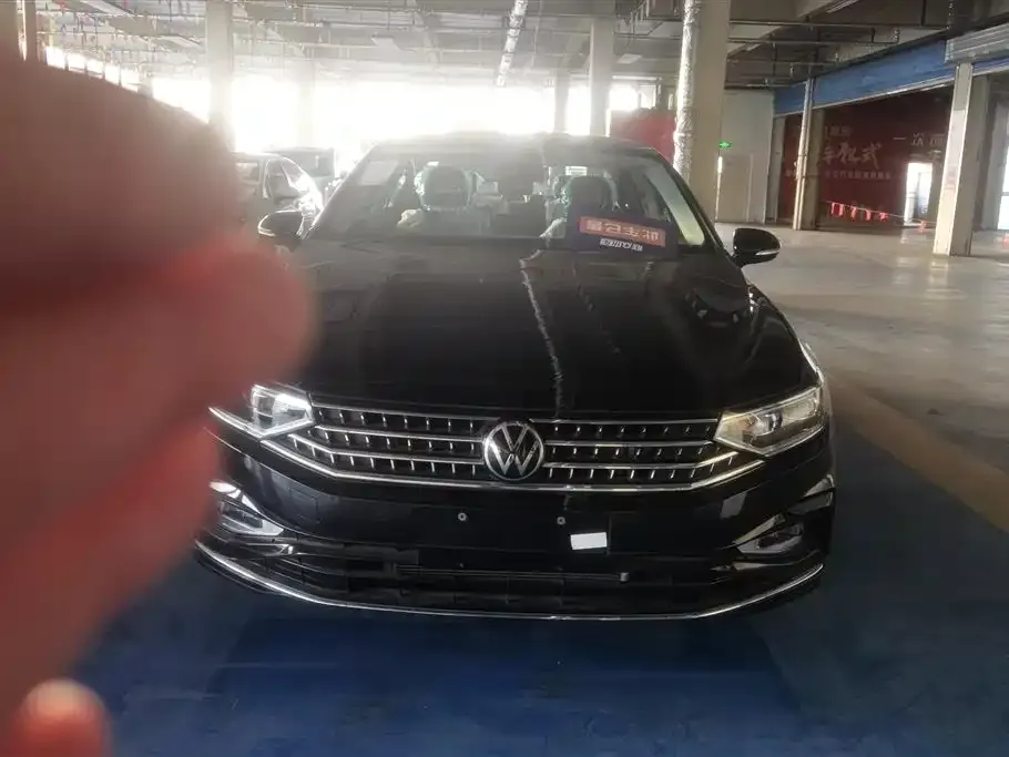 Volkswagen Magotan 2025 из CN, фото 10
