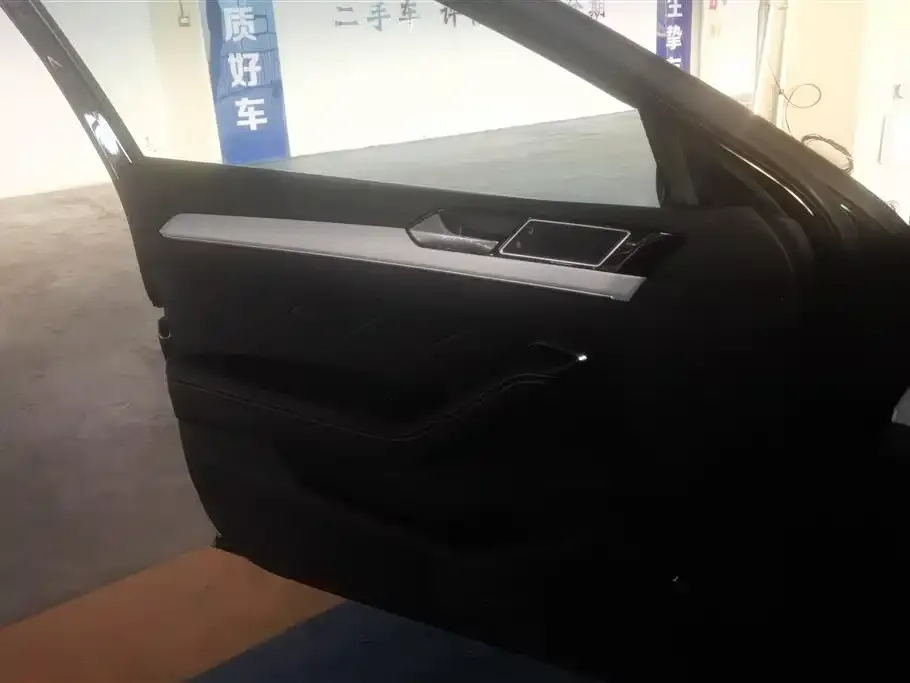 Volkswagen Magotan 2025 из CN, фото 6
