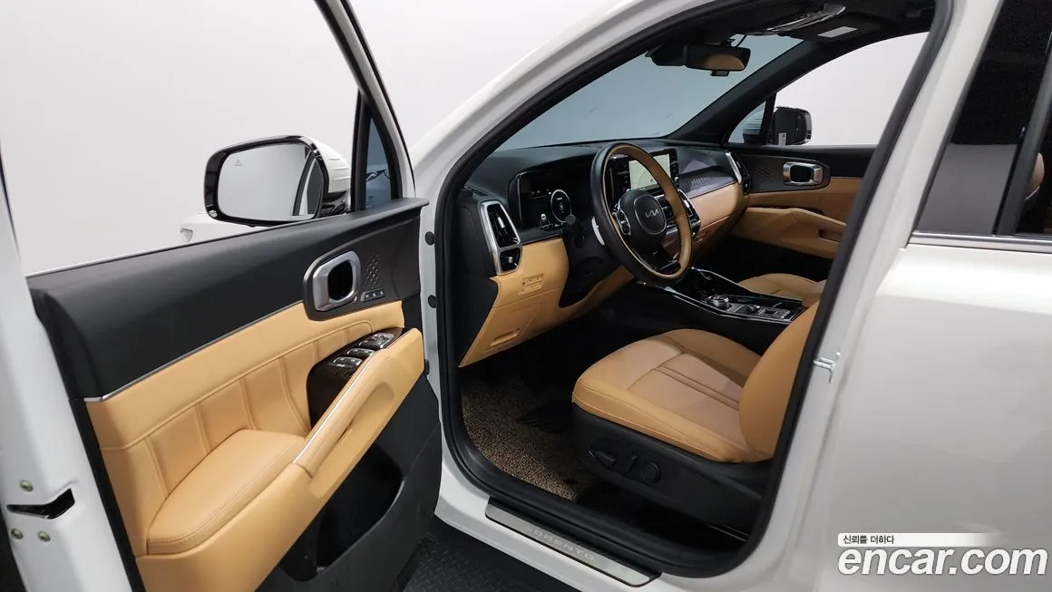Kia Sorento — фото 7