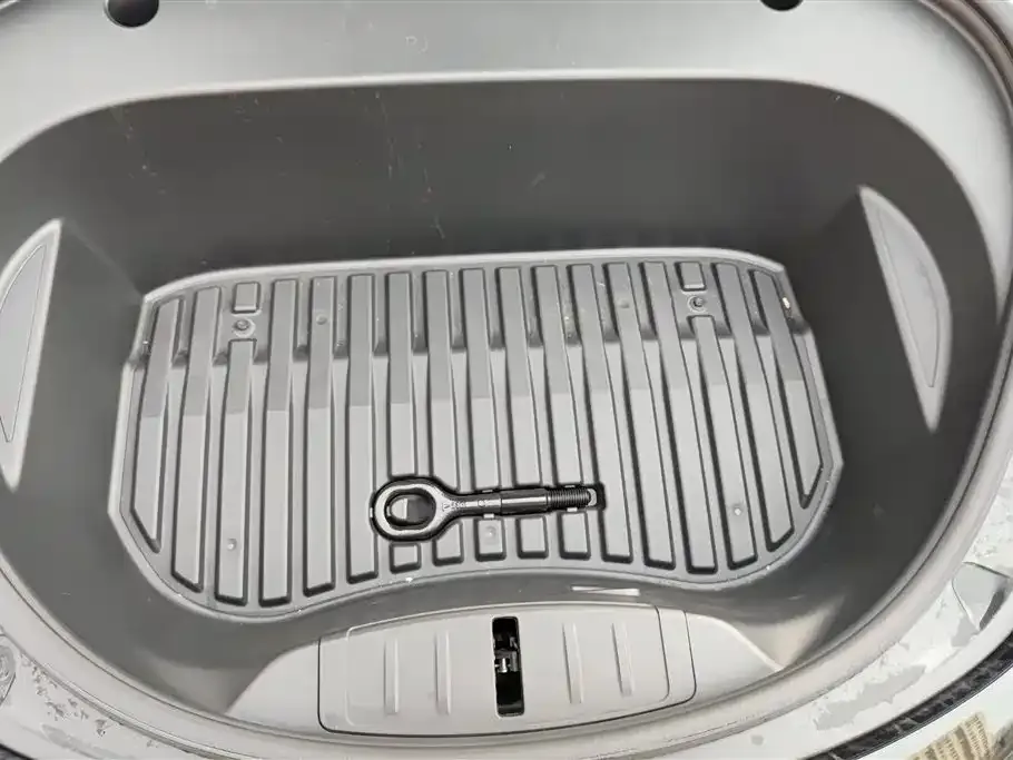 Tesla Model 3 2023 из CN, фото 4