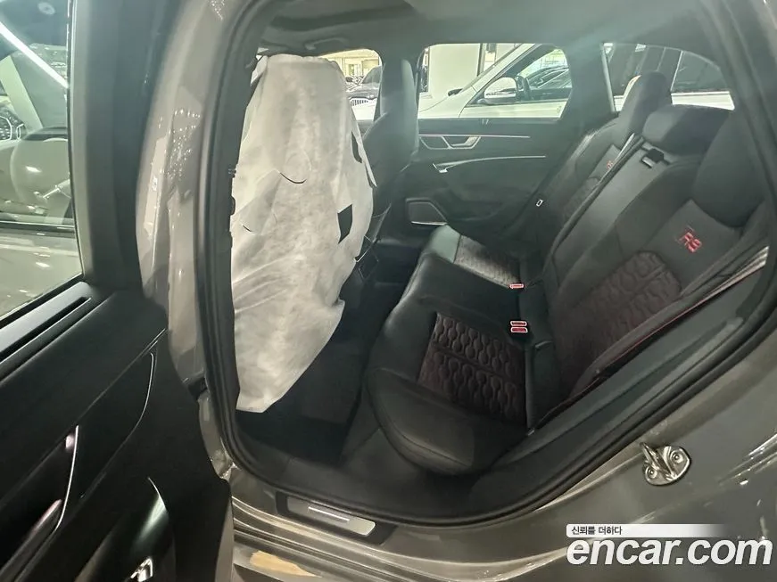 Audi RS6 2025 из KR, фото 8