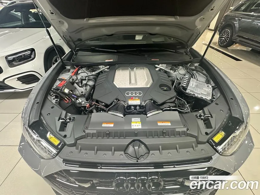Audi RS6 2025 из KR, фото 10