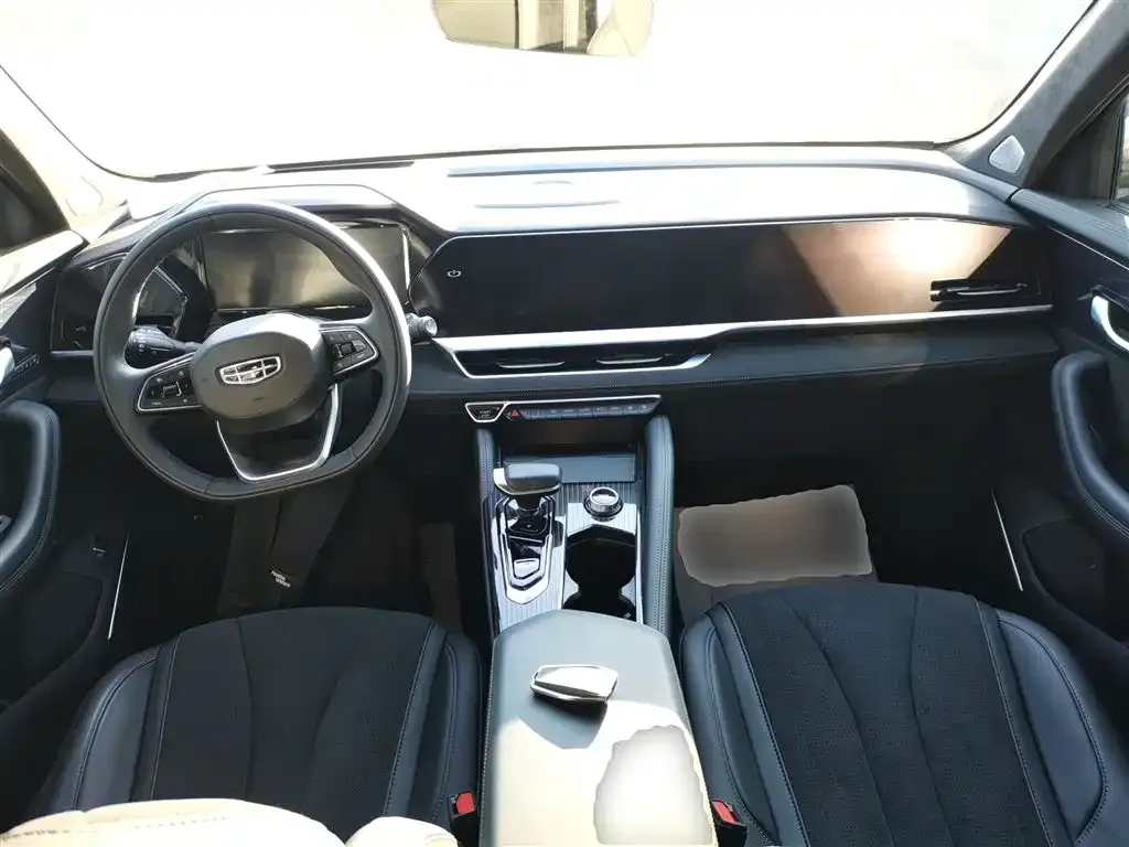 Geely Xingyue L 2024 из CN, фото 2