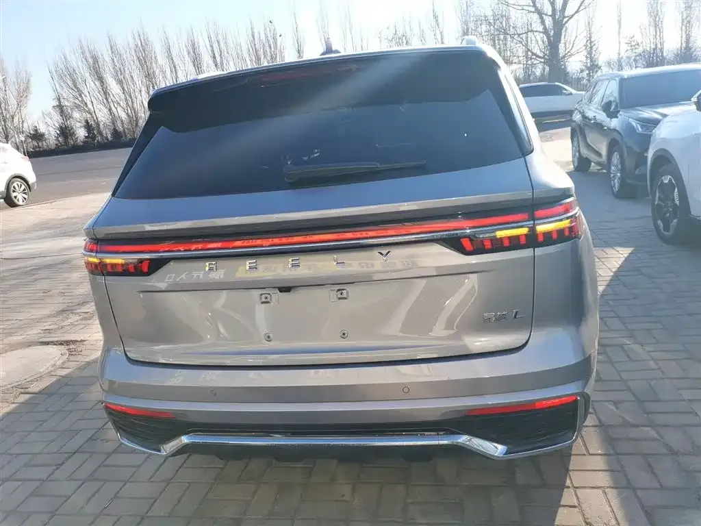Geely Xingyue L 2024 из CN, фото 4