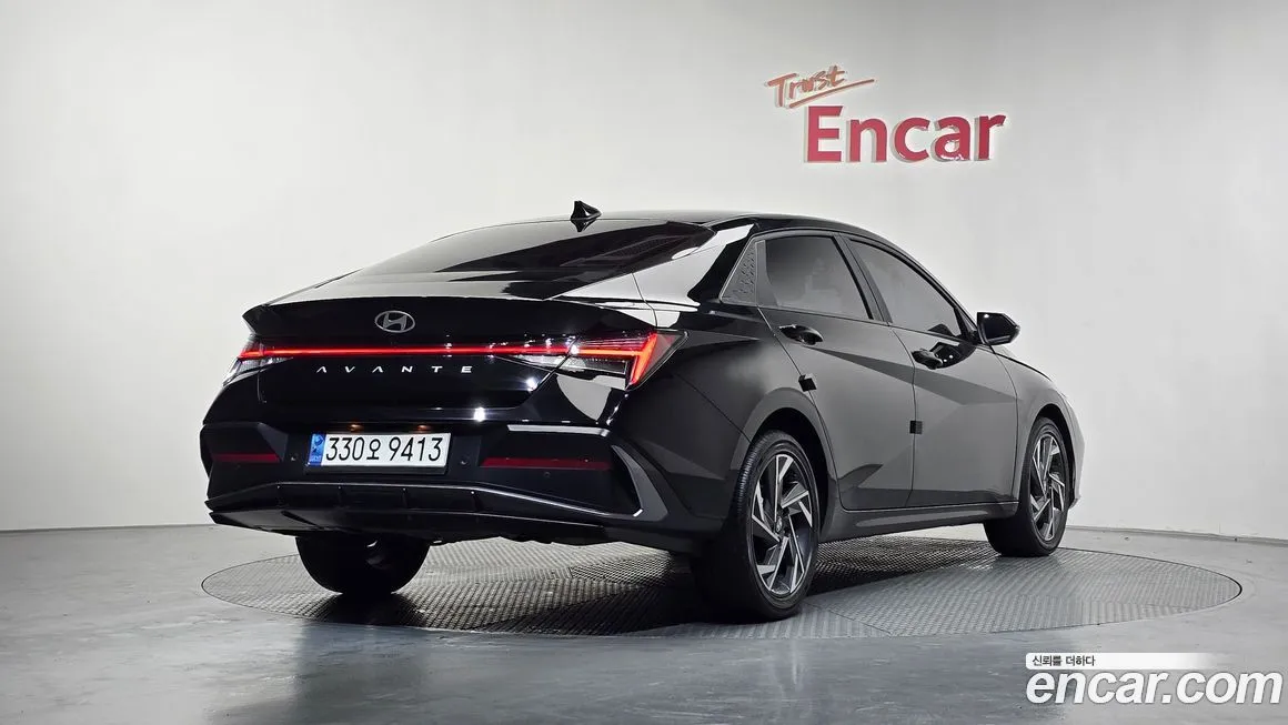 Hyundai AVANTE — фото 3