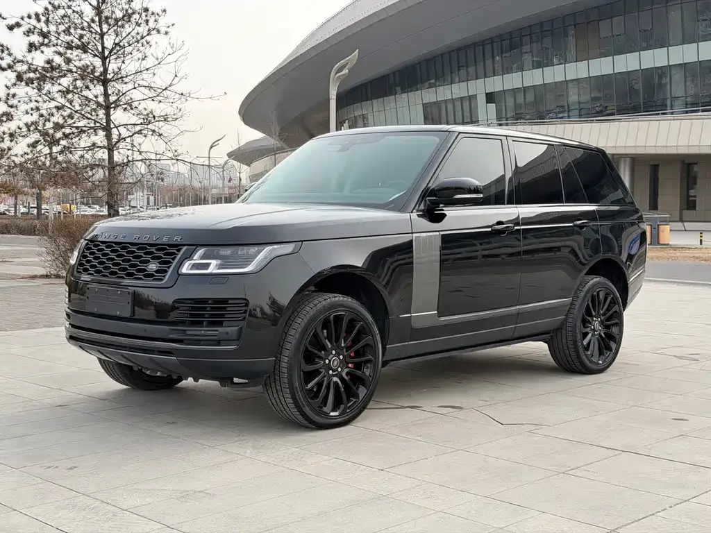 Land Rover Range Rover — фото 1
