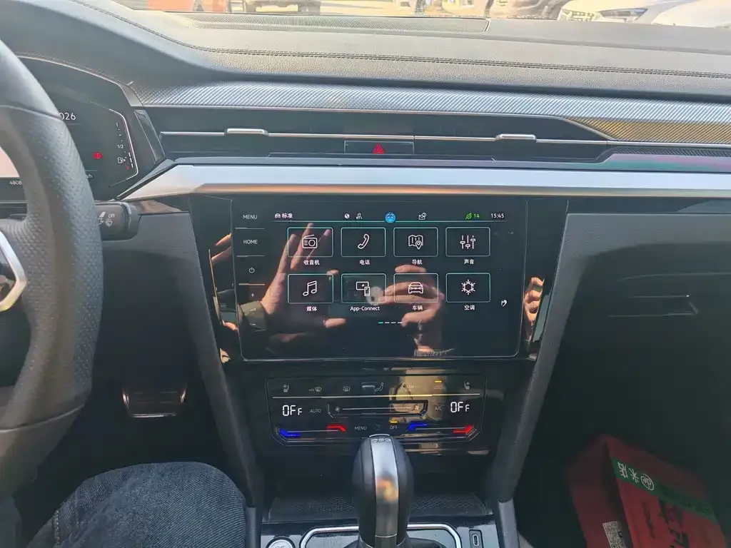 Volkswagen CC 2023 из CN, фото 8