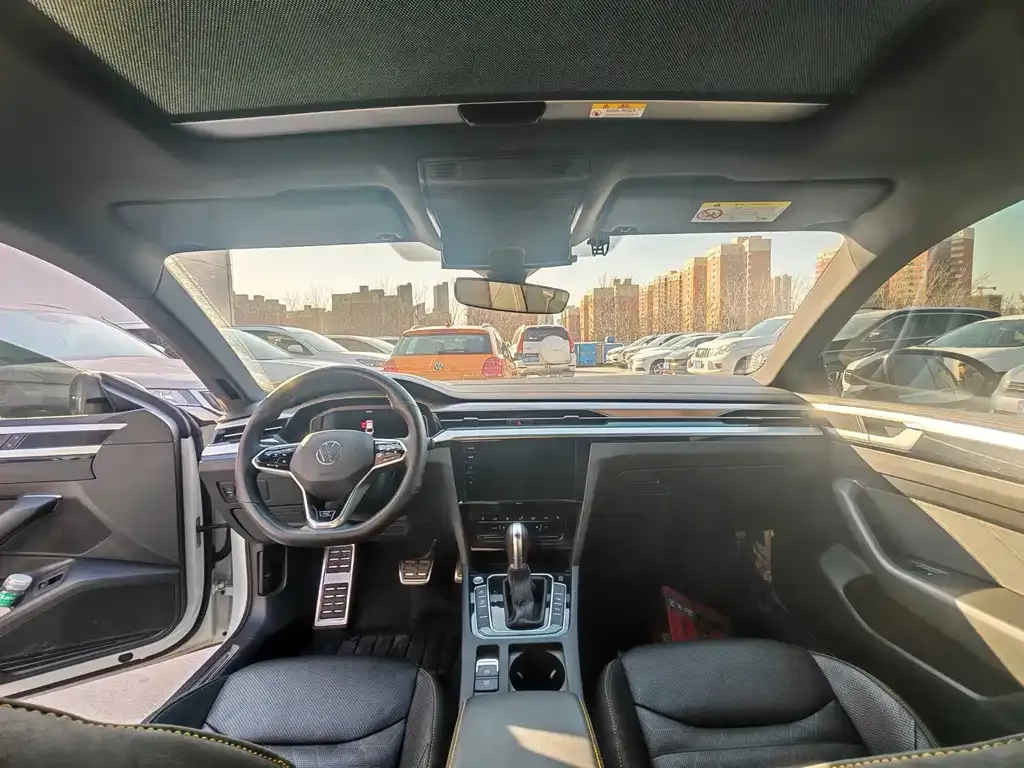 Volkswagen CC 2023 из CN, фото 6