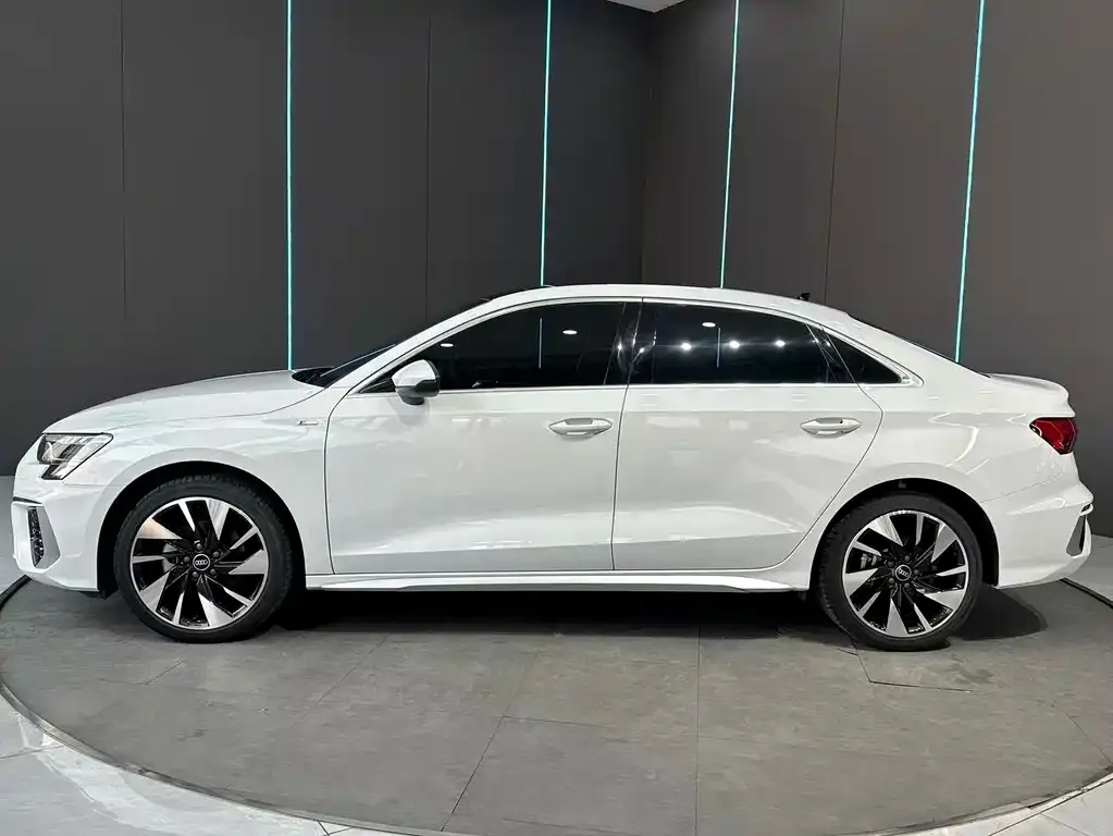 Audi A3 — фото 4